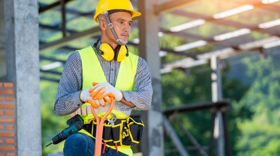 Professional gutter cleaning in Hardy, NE